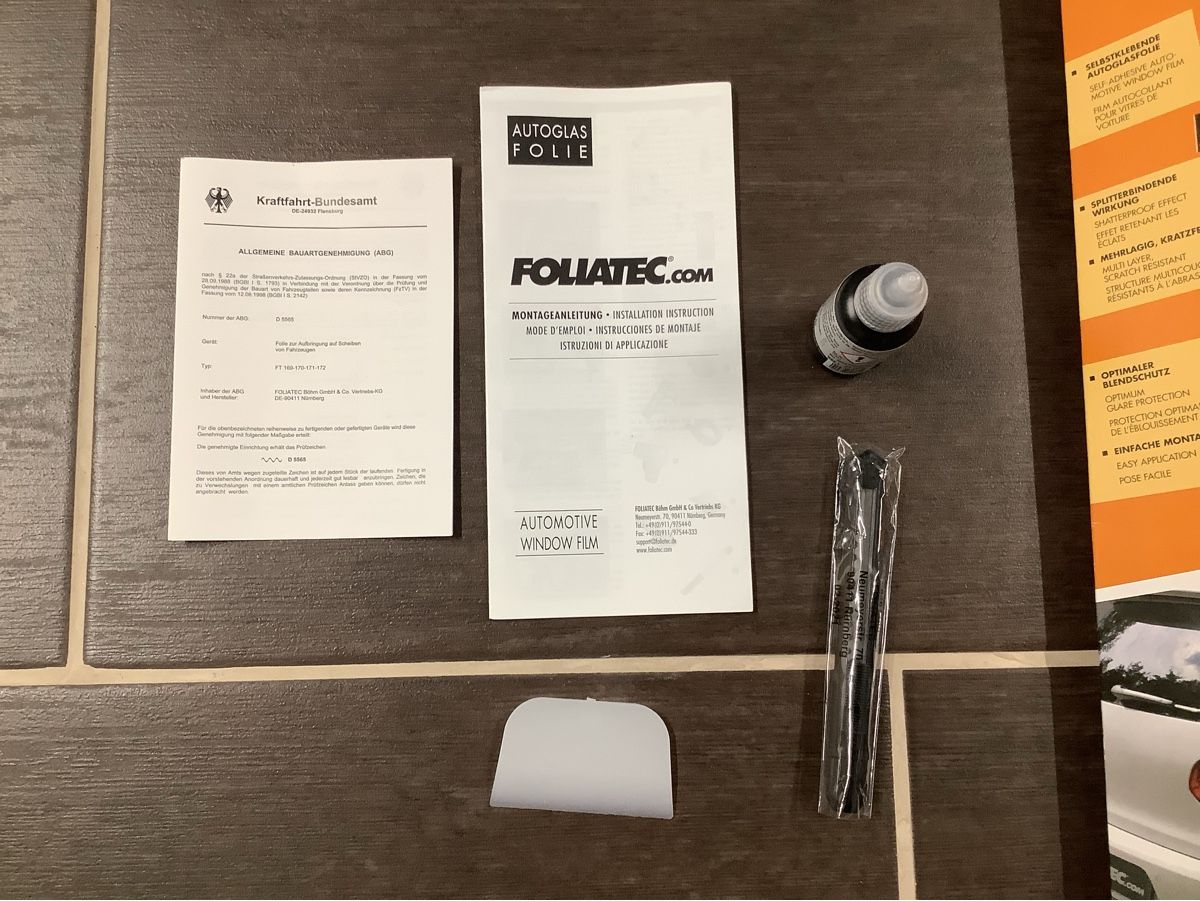 Lackretusche & Schutzfolien: Autoglas Folie Midnight Reflex light von Foliatec – Neu (gemäss Beschreibung) aus Brugg AG von Sweety_pie 4