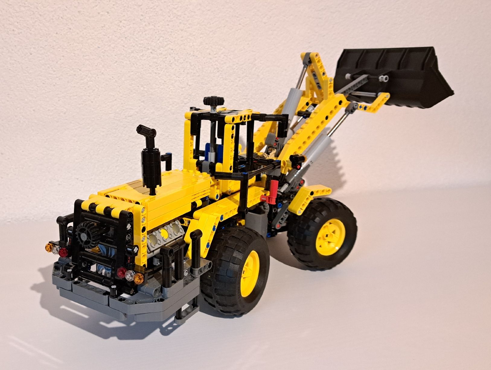 Lego Spielzeuge: Lego 8265 Radlader – Gebraucht aus Lommiswil von han_w5t6 2