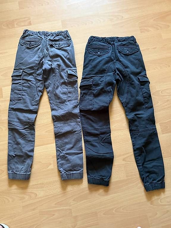 Hosen: Jack & Jones Cargo Hosen- Set, Grösse 152 – Gebraucht aus Bern von gugga_73 1