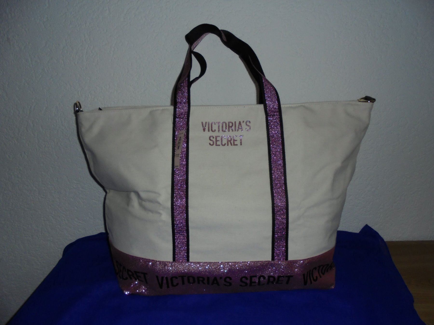 Victoria's Secret Borse da donna: VICTORIA'S SECRET RIESIGE TASCHE – Nuovo e nell'imballaggio originale da Aarau Rohr venduto da PinkSchwein