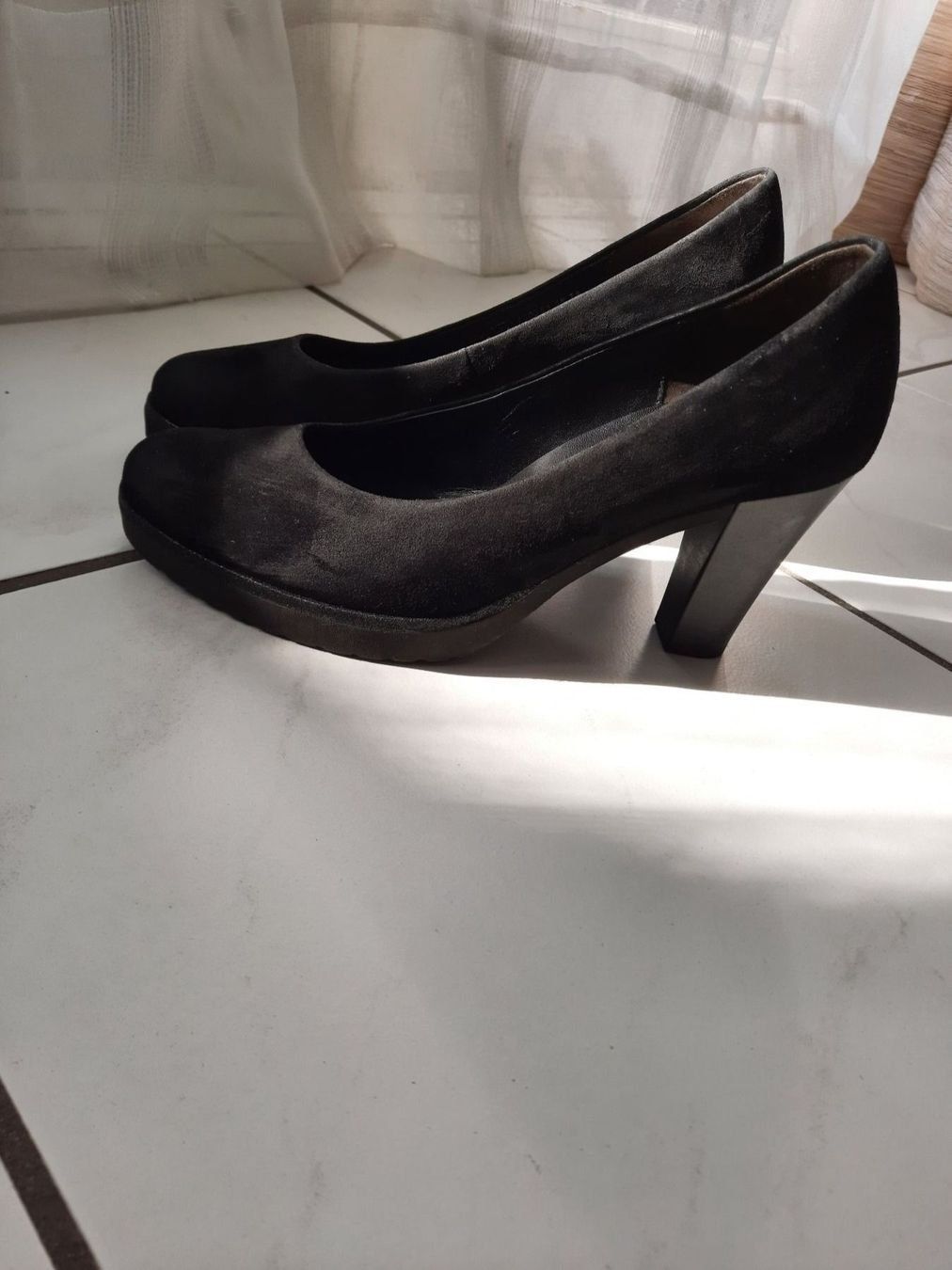 Gabor Scarpe da donna: Gabor Leder Pumps Gr 38 – Usato da Simplon Dorf venduto da fraueulalia
