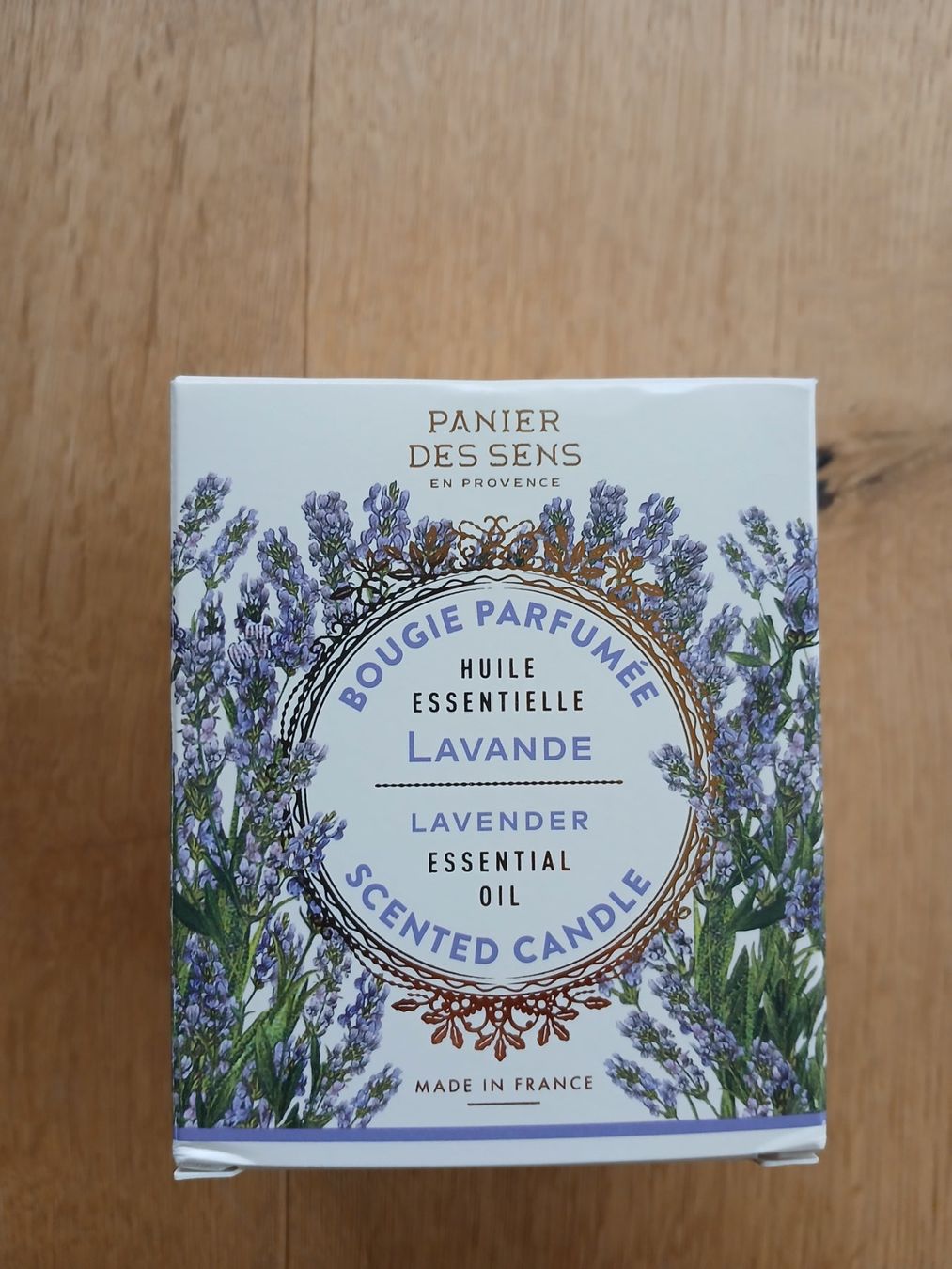Candele: Bougie aromatique aux notes lavande – Nuovo e nell'imballaggio originale da Baar venduto da fla_v78d