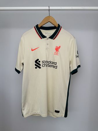 Liverpool 21/22 away shirt