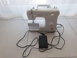Singer Serenade Nähmaschine, Model 2250