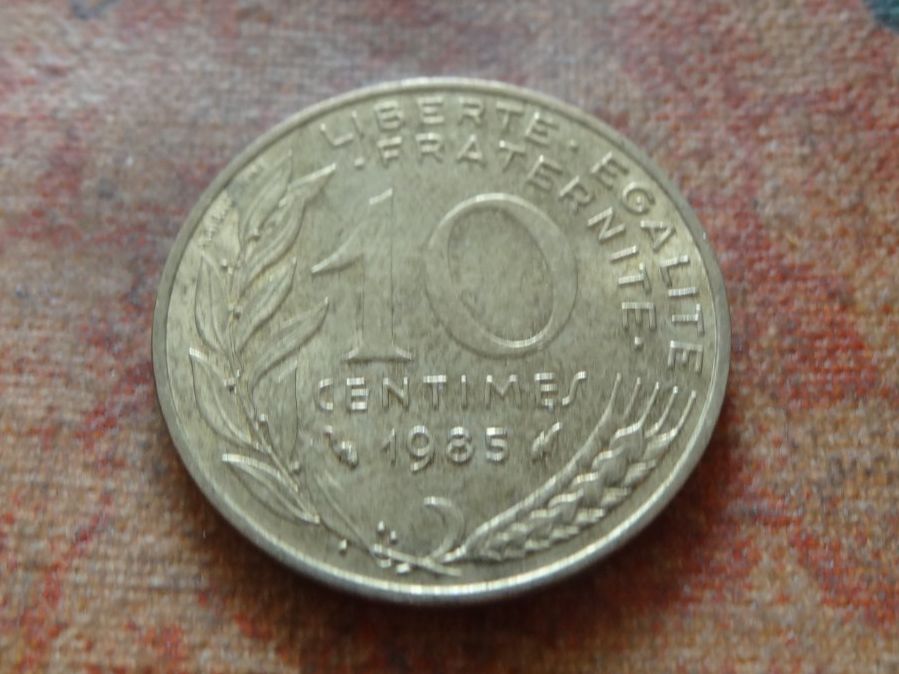 Tutti le monete: FRANCE  10 Centimes  1985  (P) – Usato da Romanel-sur-Lausanne venduto da Swift13