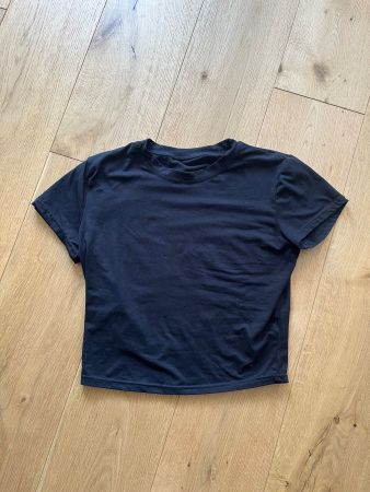 Tailliertes Basic T-Shirt – Gr. L – sehr weich & angenehm