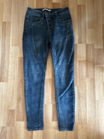 Newplay Jeans XS/34 Damen Jeans, einf. Bundweite 32. cm