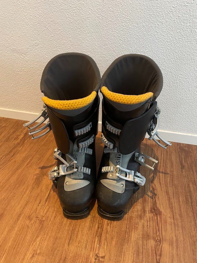 Scarpe da uomo: Skischuhe – Usato da Unterägeri venduto da gai_mj5l 1