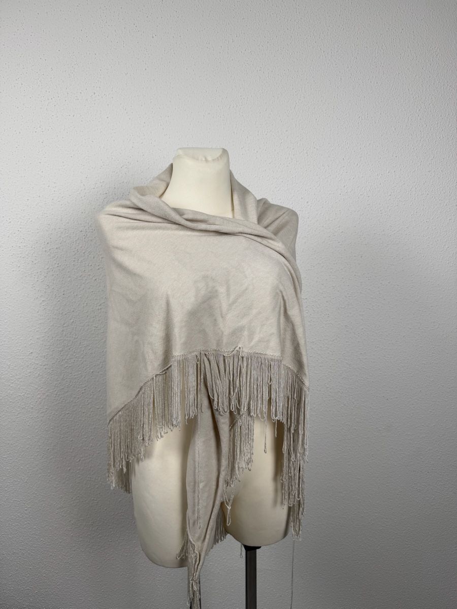 Foulard & Sciarpe: Minority fringe scarf – Usato da Knonau venduto da Grapesvintage 7