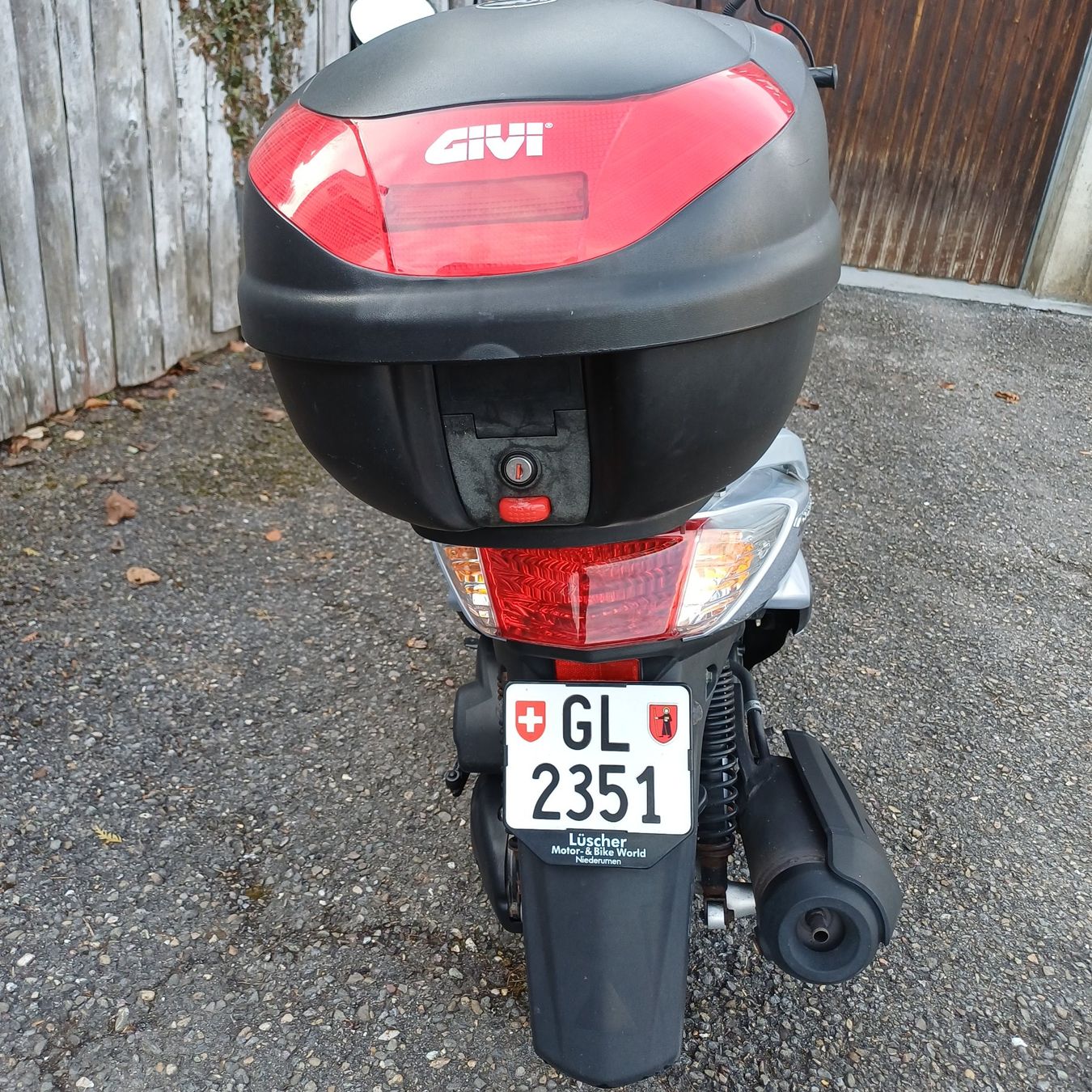 Yamaha Strada: Yamaha Cygnus X 125 Roller, Topcase, Windschild – Usato da Obstalden venduto da sch_ll9r 3