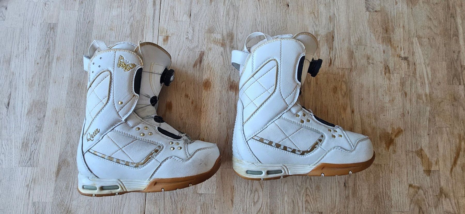 Scarpe da donna: Snowboard Boot von "staf" Queen gr. 37 / 23.5 – Usato da Thörishaus venduto da Woelfli3000
