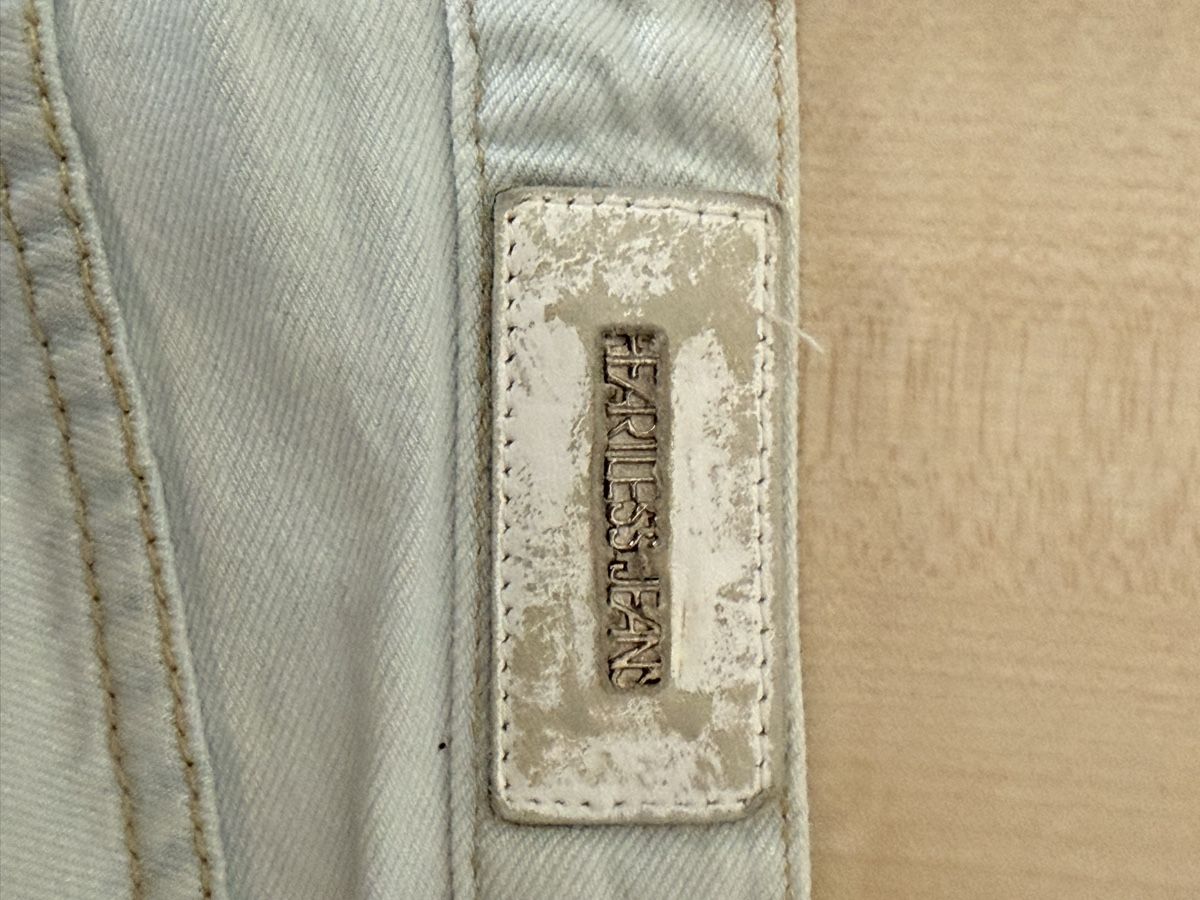 Jeans: Hellblaue Heartless Jeans Jeansshorts – D'occasion à Neerach par lar_tkp2 2