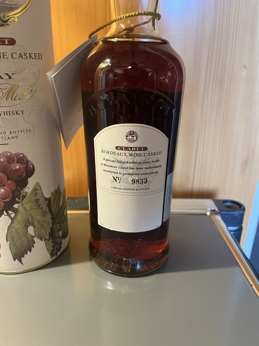 Bowmore Spirituosen: BOWMORE Single Malt Scotch Whisky – Neu und originalverpackt aus Neerach von fuz_8d7l 3