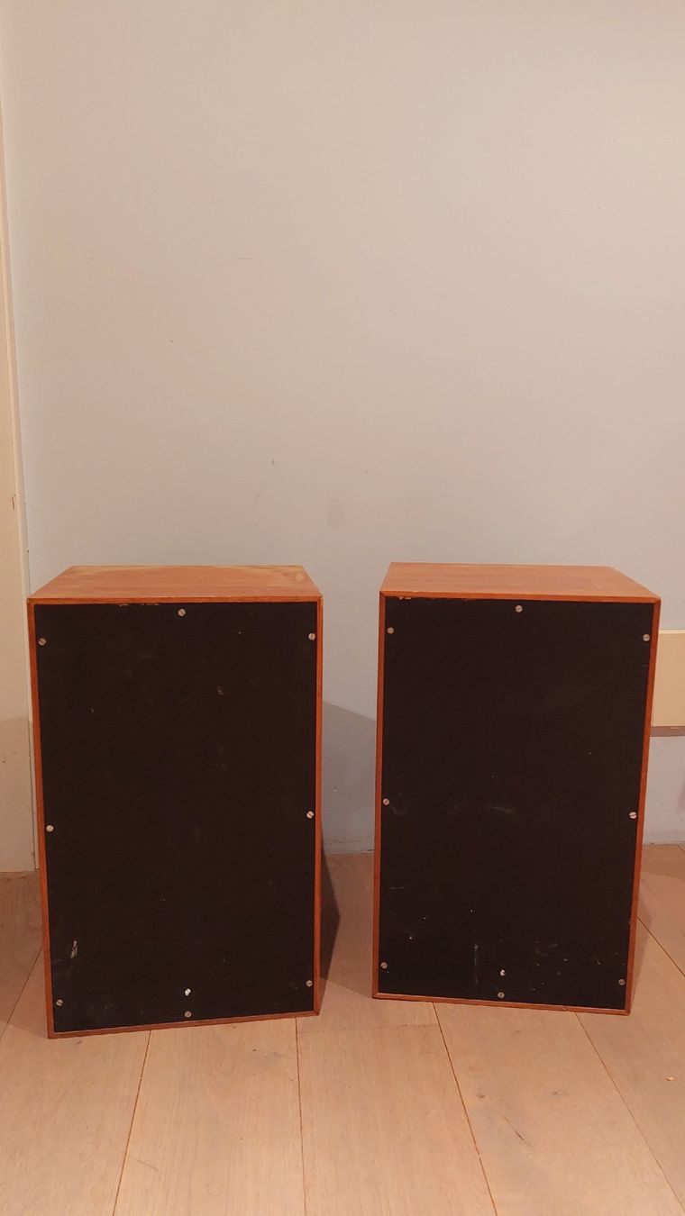 Lenco Casse acustiche: 2 Lenco Boxen – Usato da Sutz venduto da Lachsforelle 1