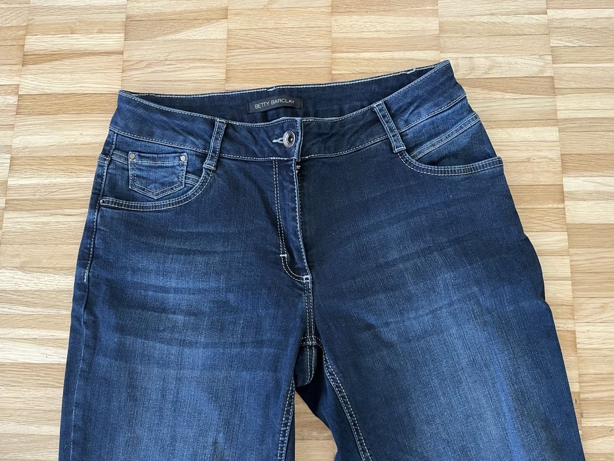 Jeans: Jeans – Neu (gemäss Beschreibung) aus Schliern b. Köniz von medion3098 3
