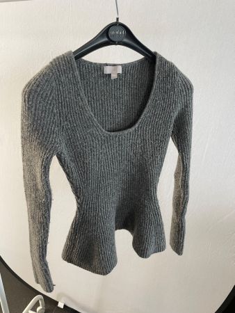 Grauer Strickpulli Gr. S taillierter Schnitt Herbstpulli H&M