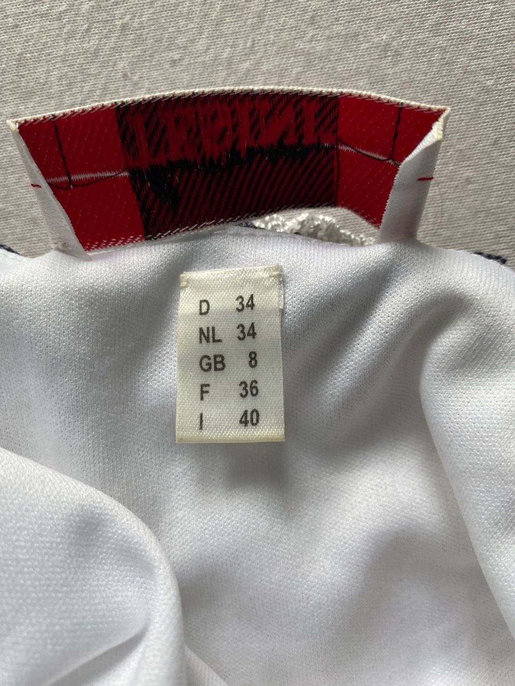 Tops: Paillettentop weiss Grösse 34 – Neu (gemäss Beschreibung) aus Altendorf von Jeshy15 4