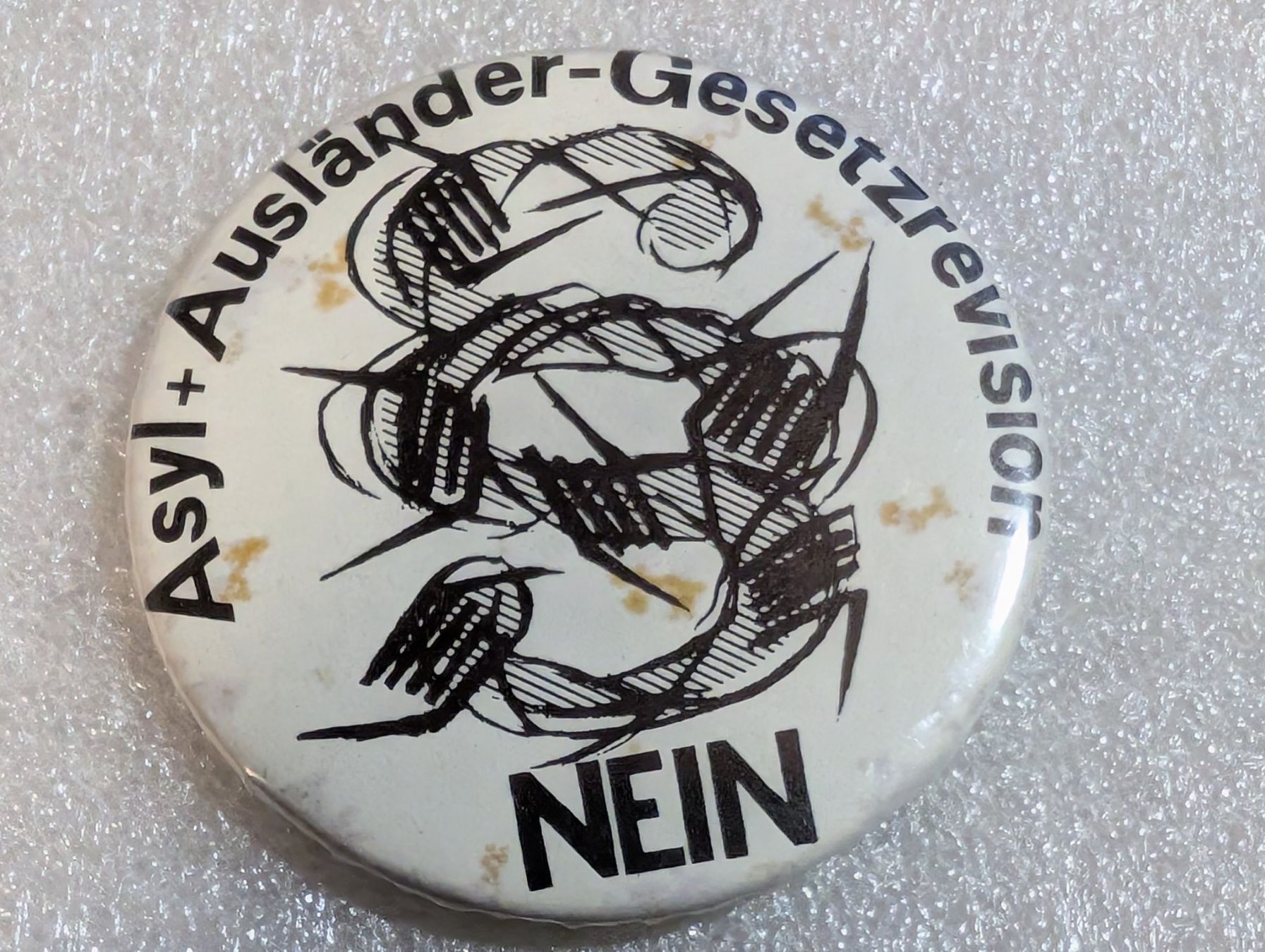 Plaquettes & Badges: Ansteckbutton 235: – D'occasion à Oppligen par Pin-Fall-Shop