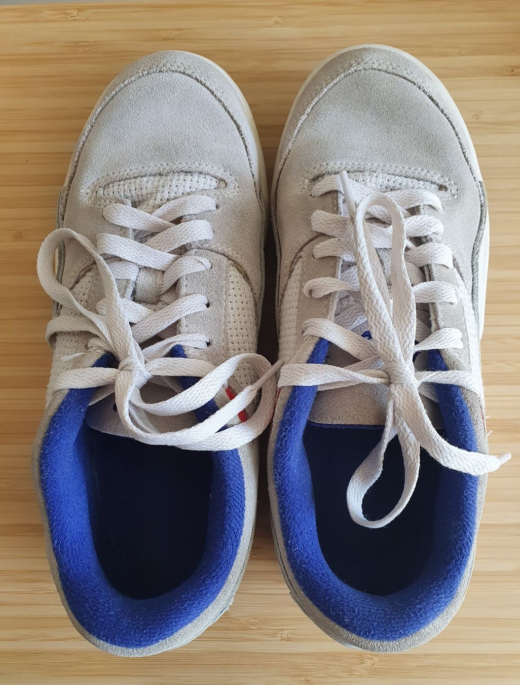 Jordan Chaussures hommes: Gr.38 Kinder Sneaker / Jordan – D'occasion à Neunkirch par M.Costa1 5