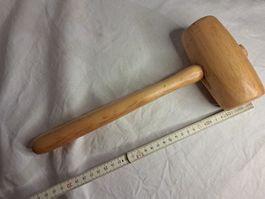 ANCIEN MAILLET EN BOIS