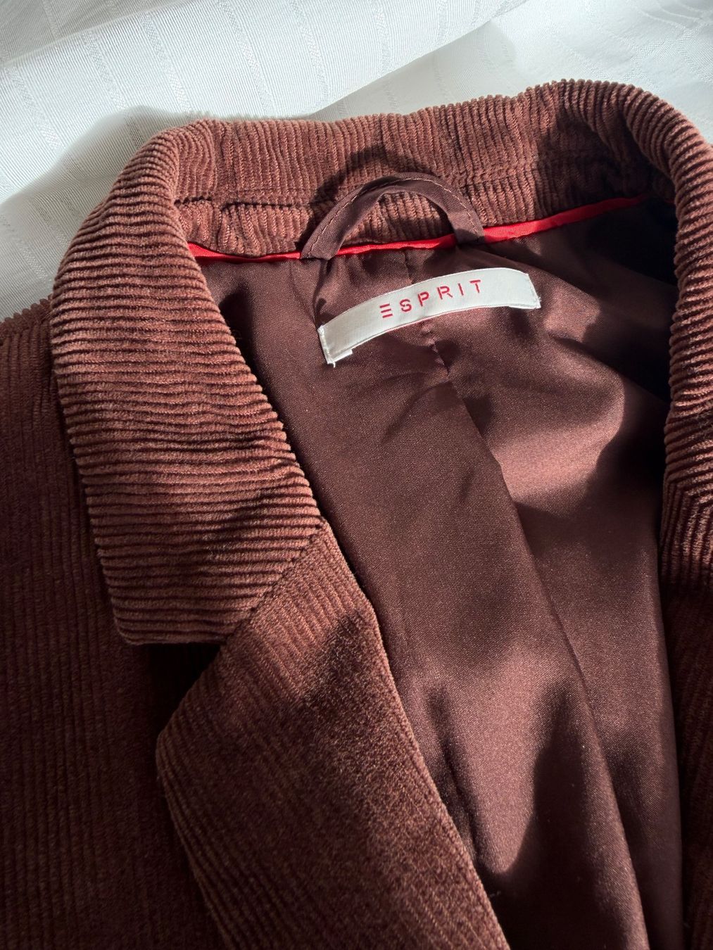 Jacken: ESPRIT Cordblazer, braun, Grösse 38 – Gebraucht aus Sargans von lil_s2h8 1