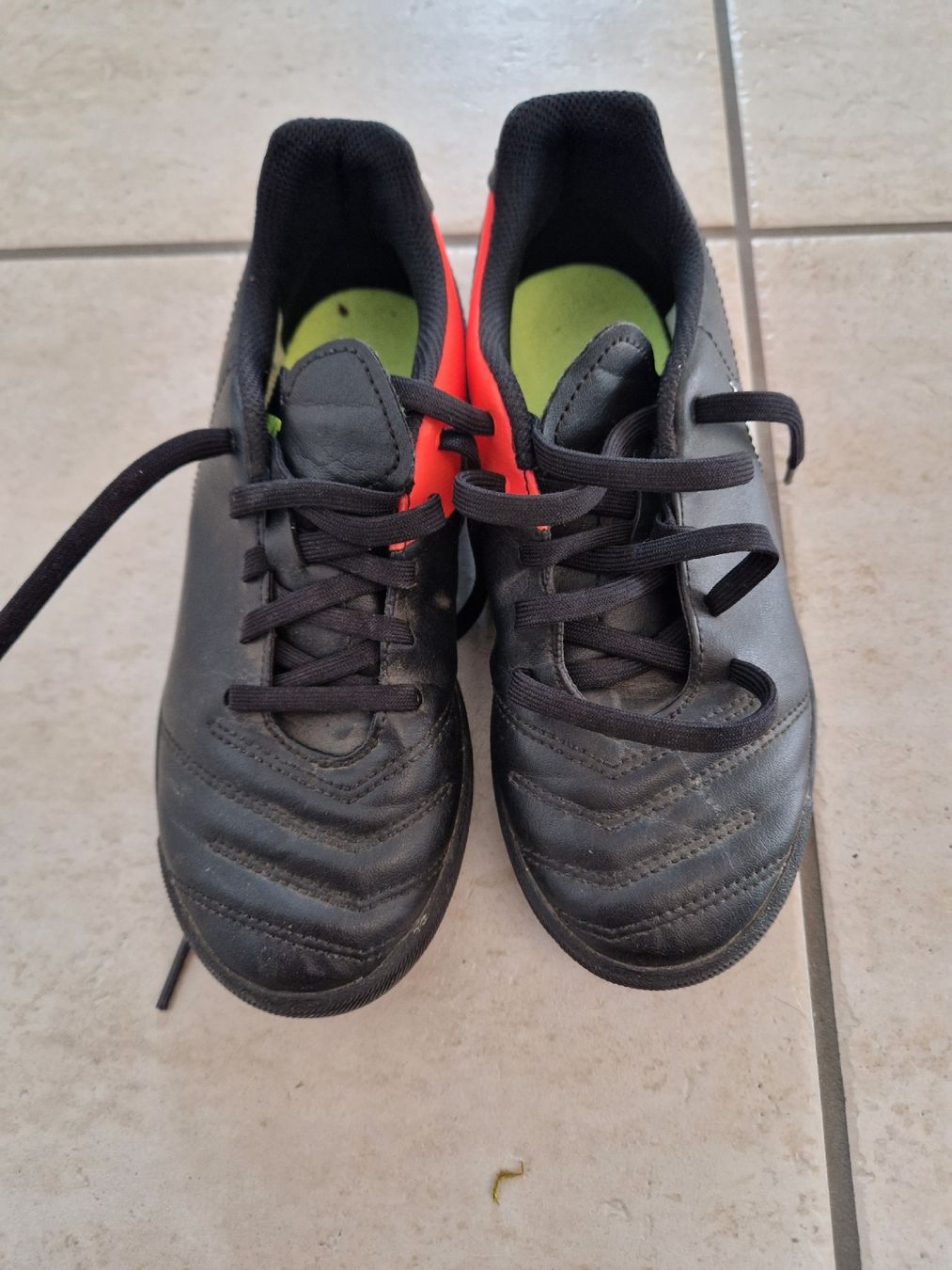 Nike Scarpe per ragazzi: Fussballschuh Gr. 33 – Usato da Bachenbülach venduto da Rufali84 2