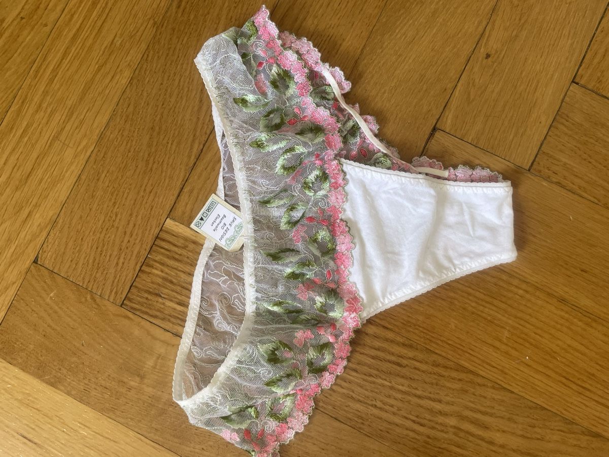 Lotti di vestiti: Sommeroutifts – Nuovo (secondo la descrizione) da Basel venduto da nad_qtm6 2