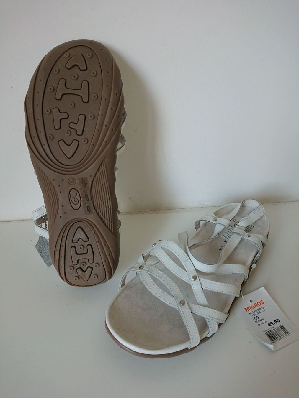 Scarpe da donna: Sandalettes blanches Cuir Rosaria NEUF – Nuovo e nell'imballaggio originale da Agiez venduto da chouchanelle 3