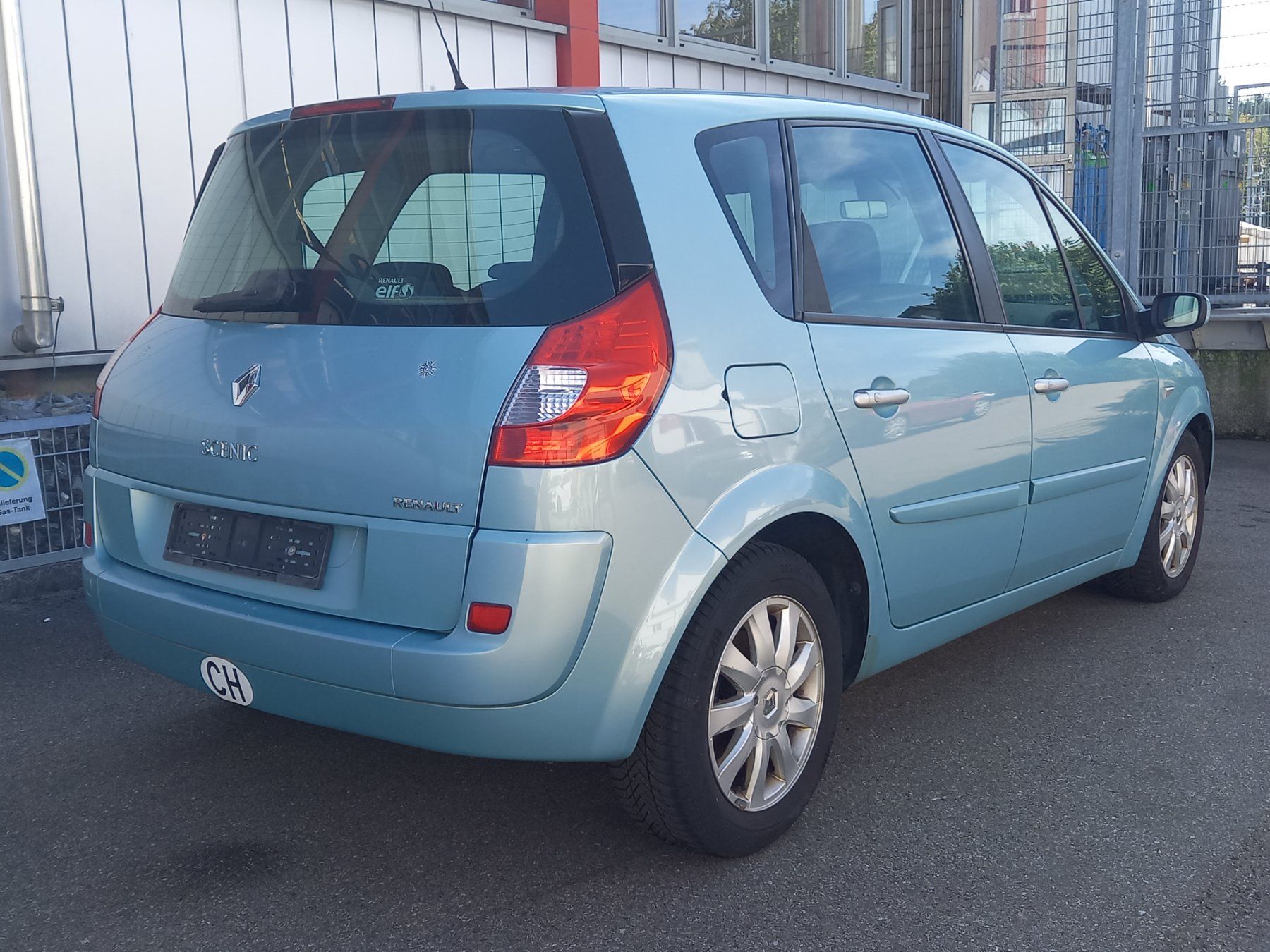 Renault Automobili: Renault Scenic 2.0 16V Jg. 2007 – Usato da Gossau SG venduto da RenaultDacia 1