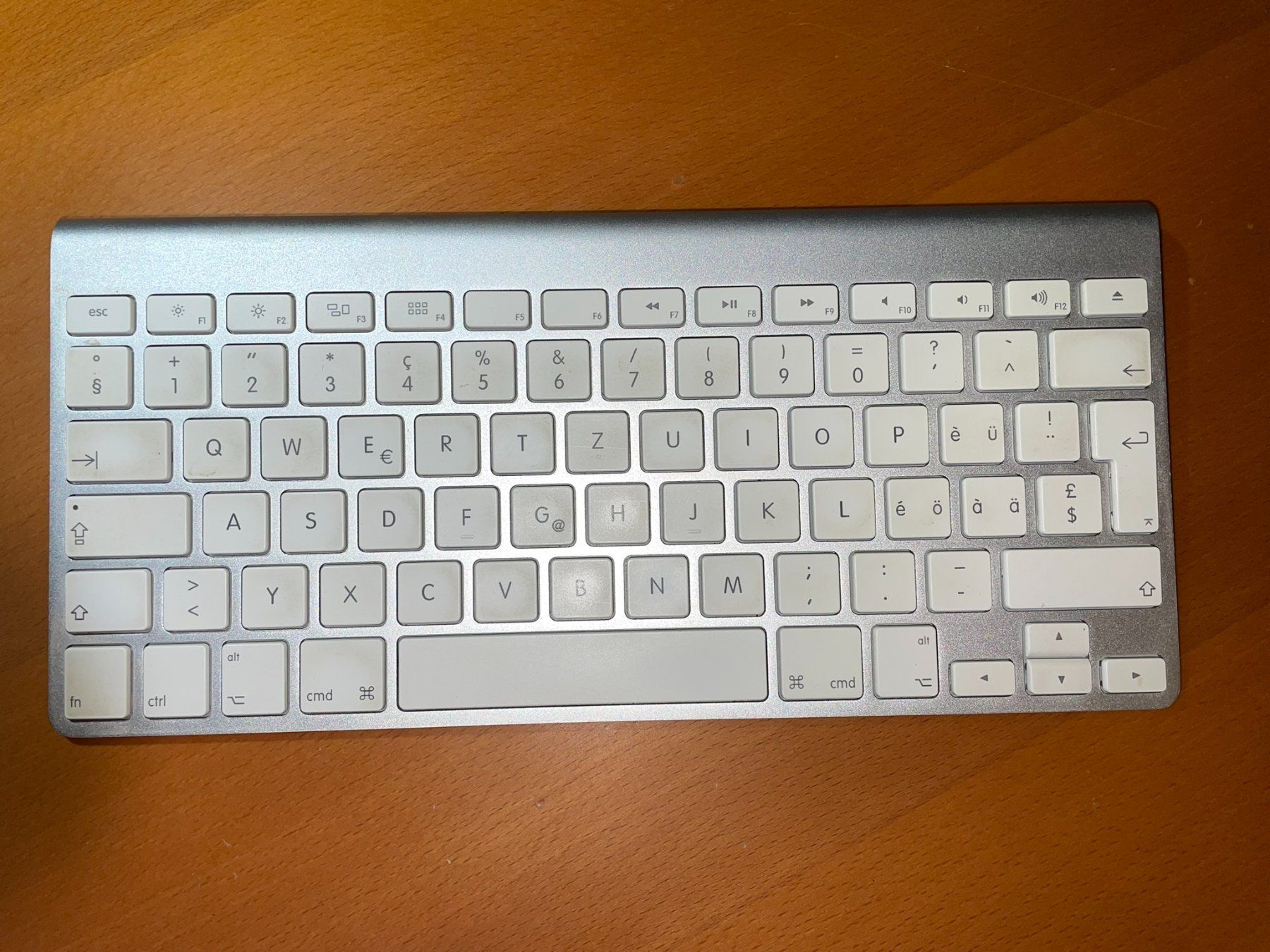 Apple Tastiere: Clavier sans fil Apple A1314 – Usato da Yvonand venduto da Musicman5 1