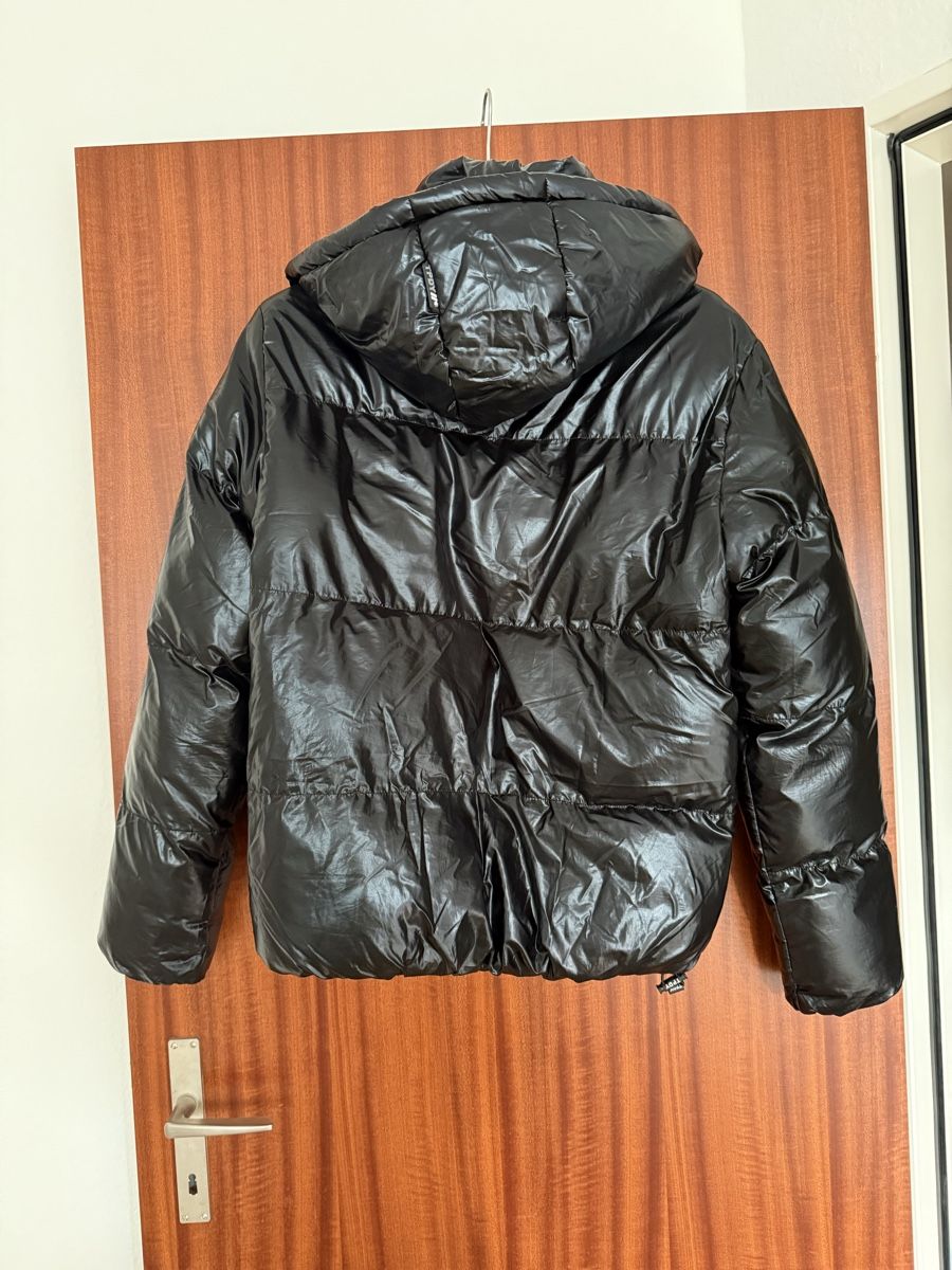 Giacche: Winterjacke Unisex Grösse M – Usato da Liestal venduto da pit_m6pq 1