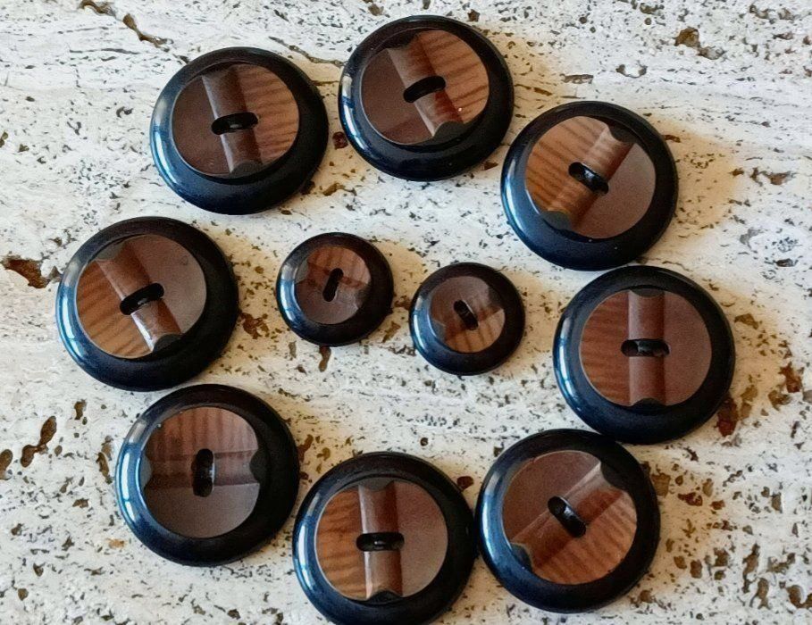 Lot De 10 Boutons Vintage En Métal Noir – Diamètre 18 Mm – Type Tige – Fabriqué En France – Occasion Comme Neuf