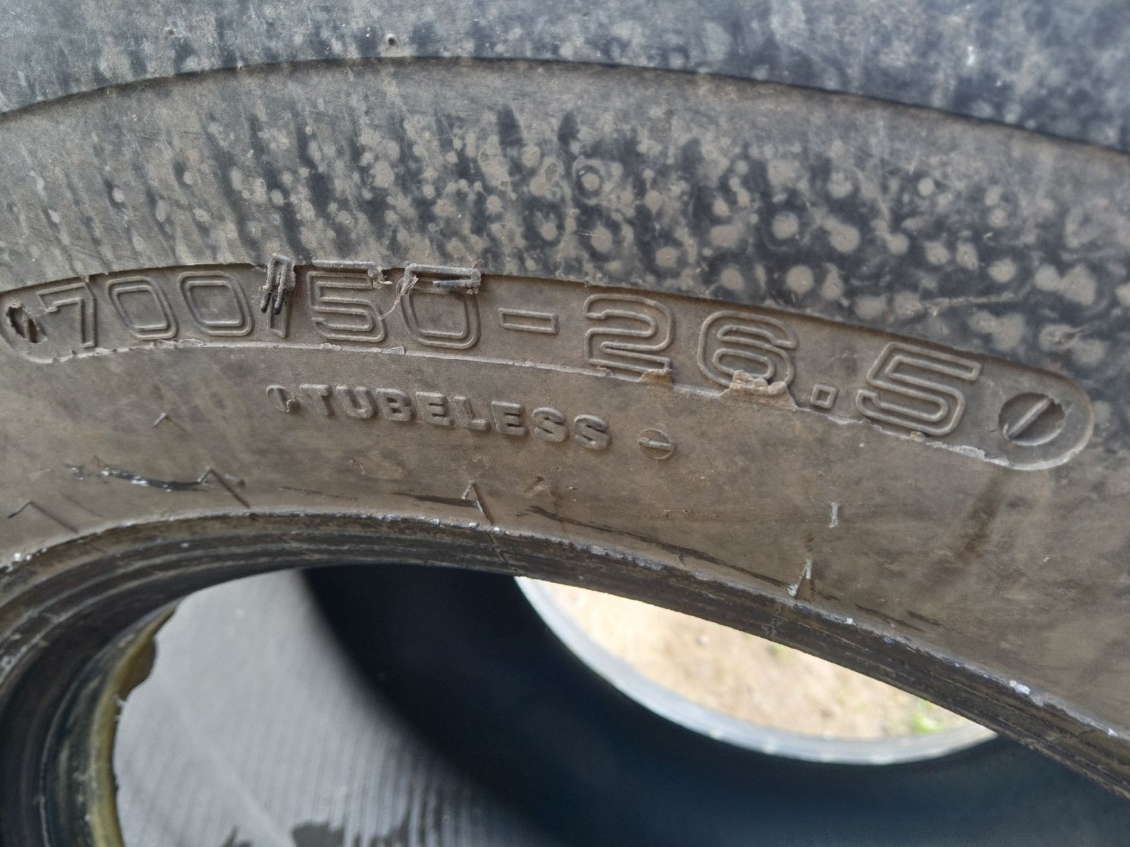 Pneumatici & Ruote complete: Pneu 700/50-26.5 – Usato da St.Gallen venduto da Elite135 4