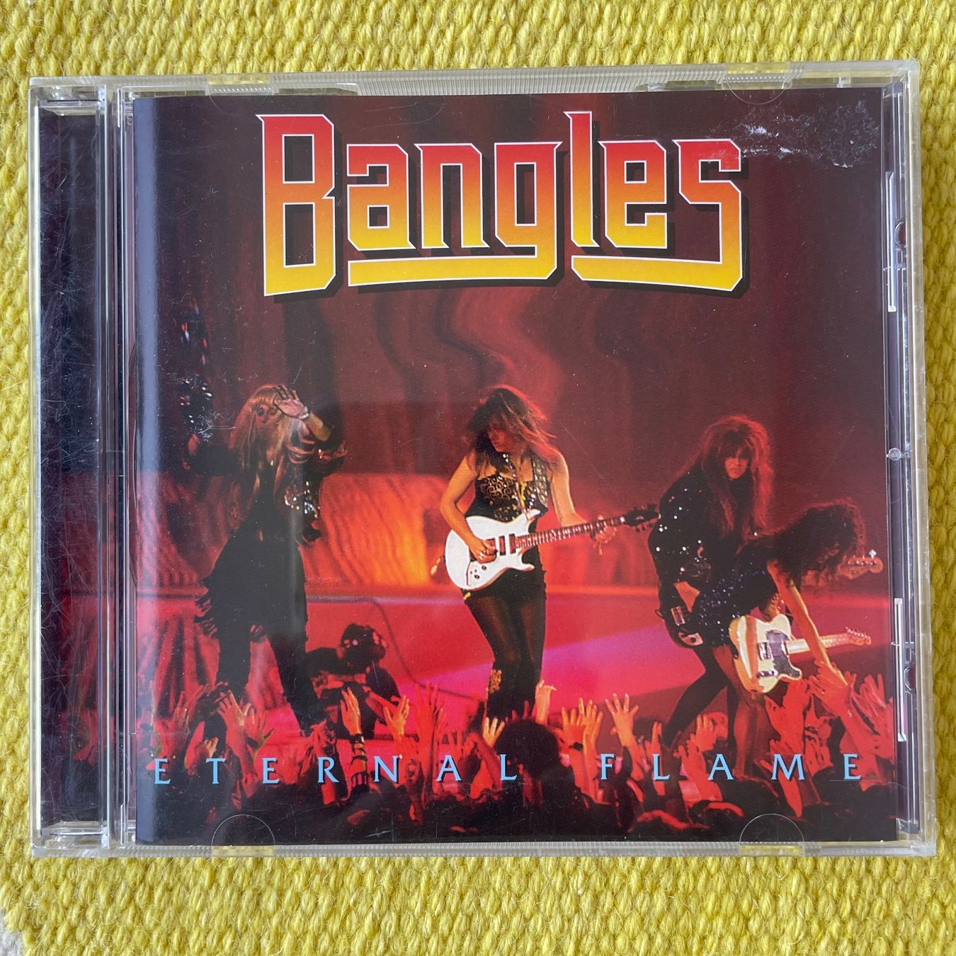 CDs: BANGLES-ETERNAL FLAME – Gebraucht aus Rorschacherberg von CD-Roli