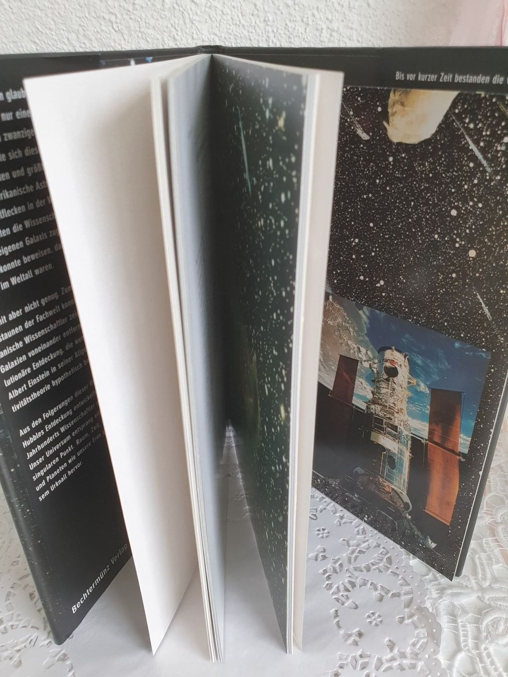 Libri: Buch Der Ursprung des Universums Hubble – Usato da Gossau ZH venduto da Goes05 2