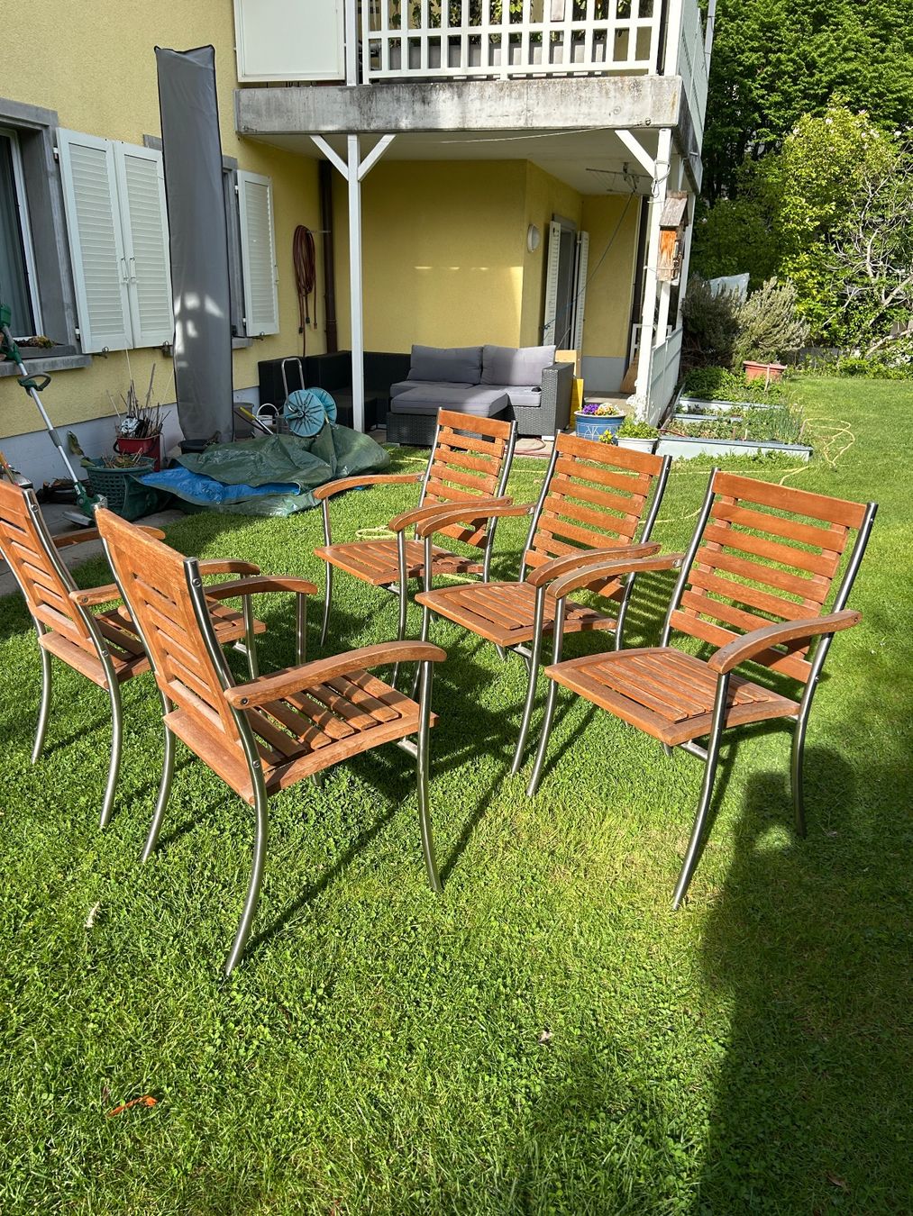 Stühle: 5x Gartenstühle aus Holz – Gebraucht aus Chur von lg7_mc7x 2