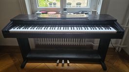 Yamaha Clavinova CLP 670