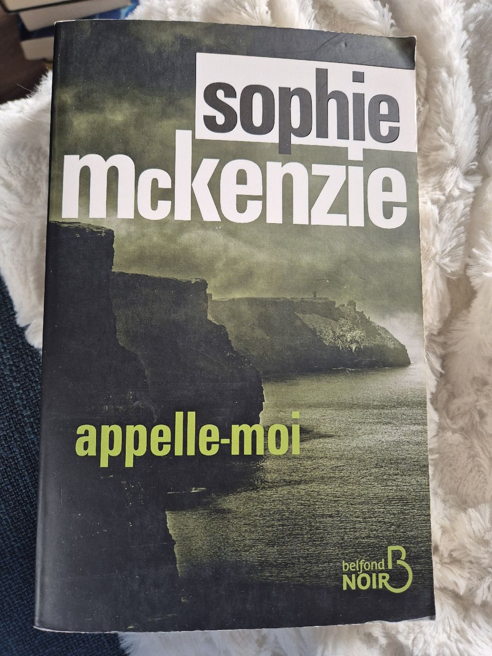 Libri: Appelle-moi - Sophie McKenzie – Usato da Courfaivre venduto da LRolle