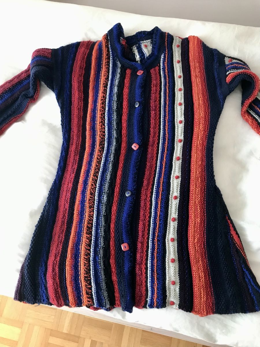 Giacche: Strickjacke handgestrickt  – Nuovo (secondo la descrizione) da Bözberg venduto da MyLilly