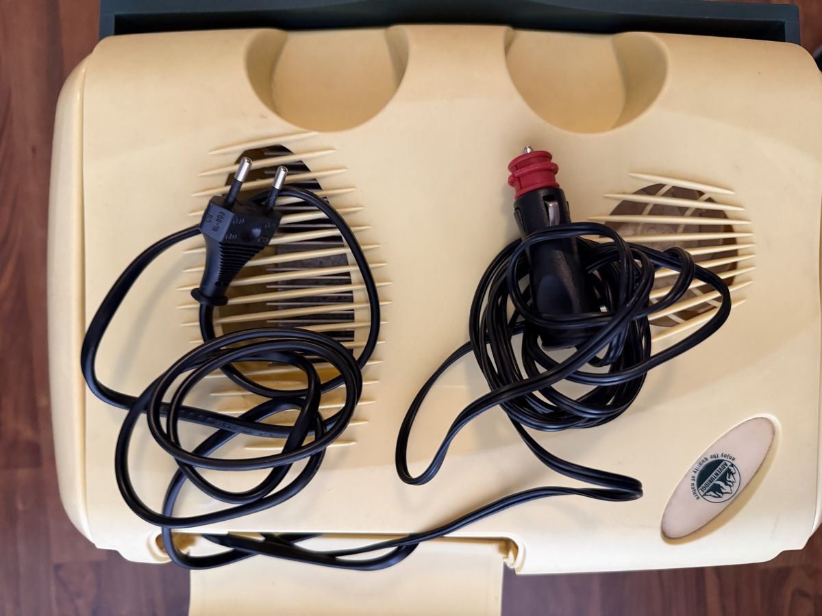 Frigoriferi & Refrigeratori: Mobile elektrische Kühlbox – Usato da Balgach venduto da fal_qdf7 4