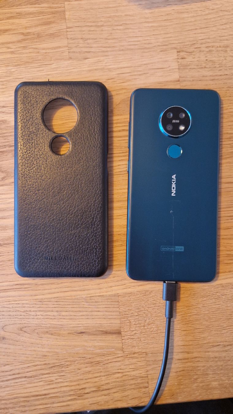 Nokia Telefoni cellulari / Smartphones: Nokia 7.2 68GB Smartphone With case – Usato da Islikon venduto da SnazzyYazzy 4