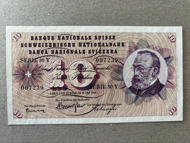 Banknoten: 10-Franken-Note von 1963 – Gebraucht aus Zürich von Lenine