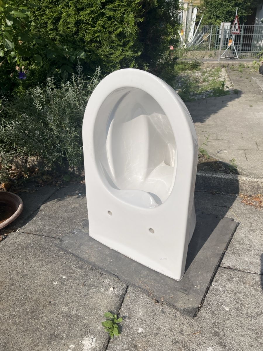 Laufen WC: WC Keramik Laufen weiss – Gebraucht aus Winterthur von Aisler