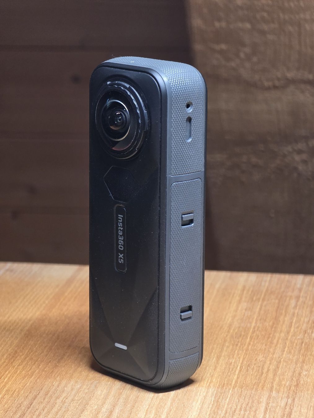 Insta360 Action Cam: Insta360 X5 – Nuovo (secondo la descrizione) da Buch b. Frauenfeld venduto da RamonFuchs 1