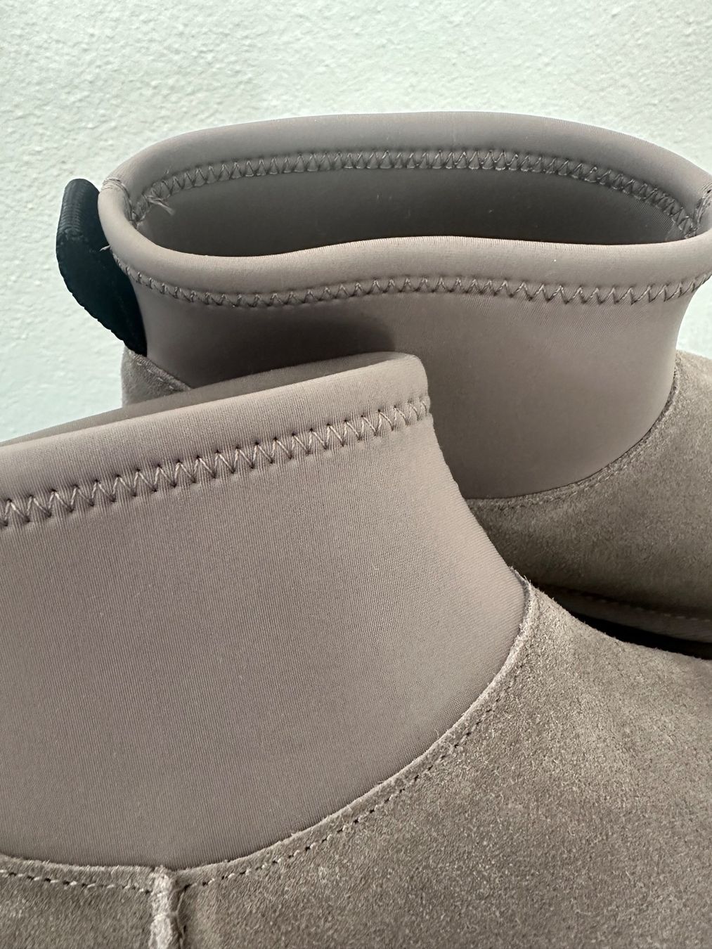 Ugg Scarpe da donna: Neue UGG CLASSIC MINI DIPPER CHESTNUT – Nuovo e nell'imballaggio originale da Bern venduto da nas_8vxm 4
