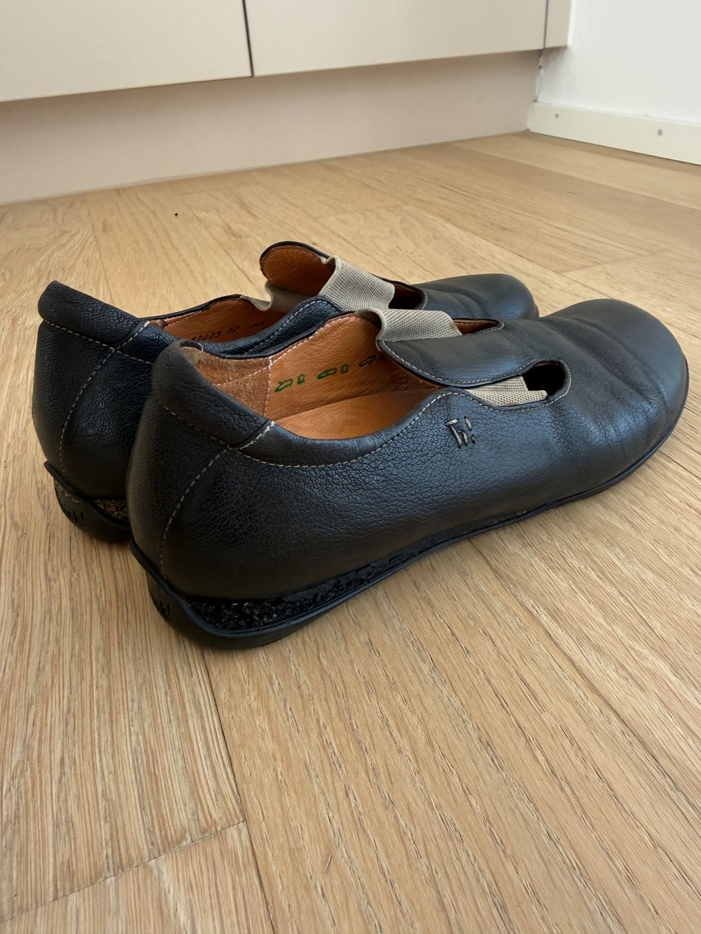 Think Scarpe da donna: Think! Lederschuhe Grösse 40 schwarz – Usato da Zürich venduto da buc_rl55 6