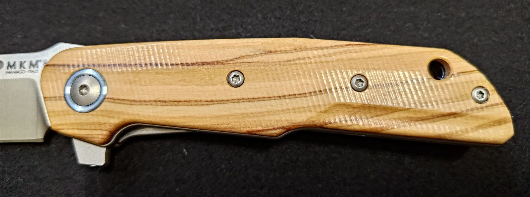 Coltelli tascabile: MKM Terzuola Taschenmesser Olive – Nuovo e nell'imballaggio originale da Gerzensee venduto da cobo02 2