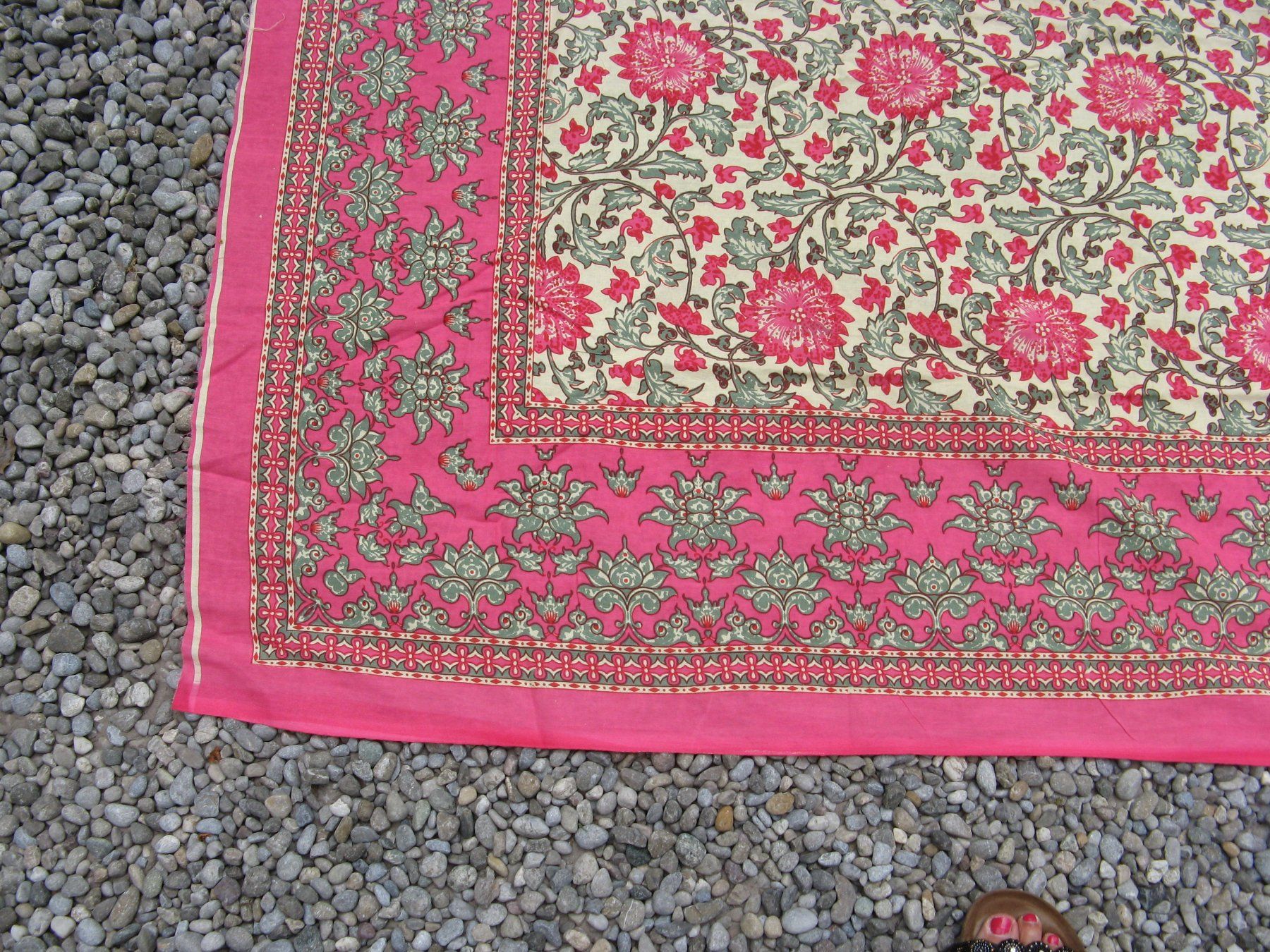 Autre linge de table: Baumwolltuch oder Tischtuch rosa-gelb – Neuf (Voir description) à Zürich par apil 7