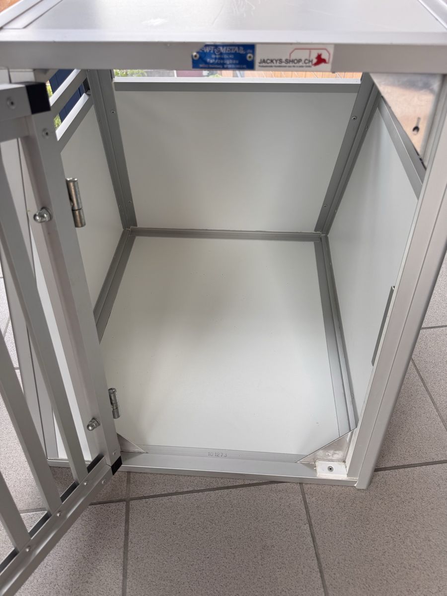 Cages, transport & sécurité: Super schöne Hundebox – D'occasion à Steffisburg par Rog007 2