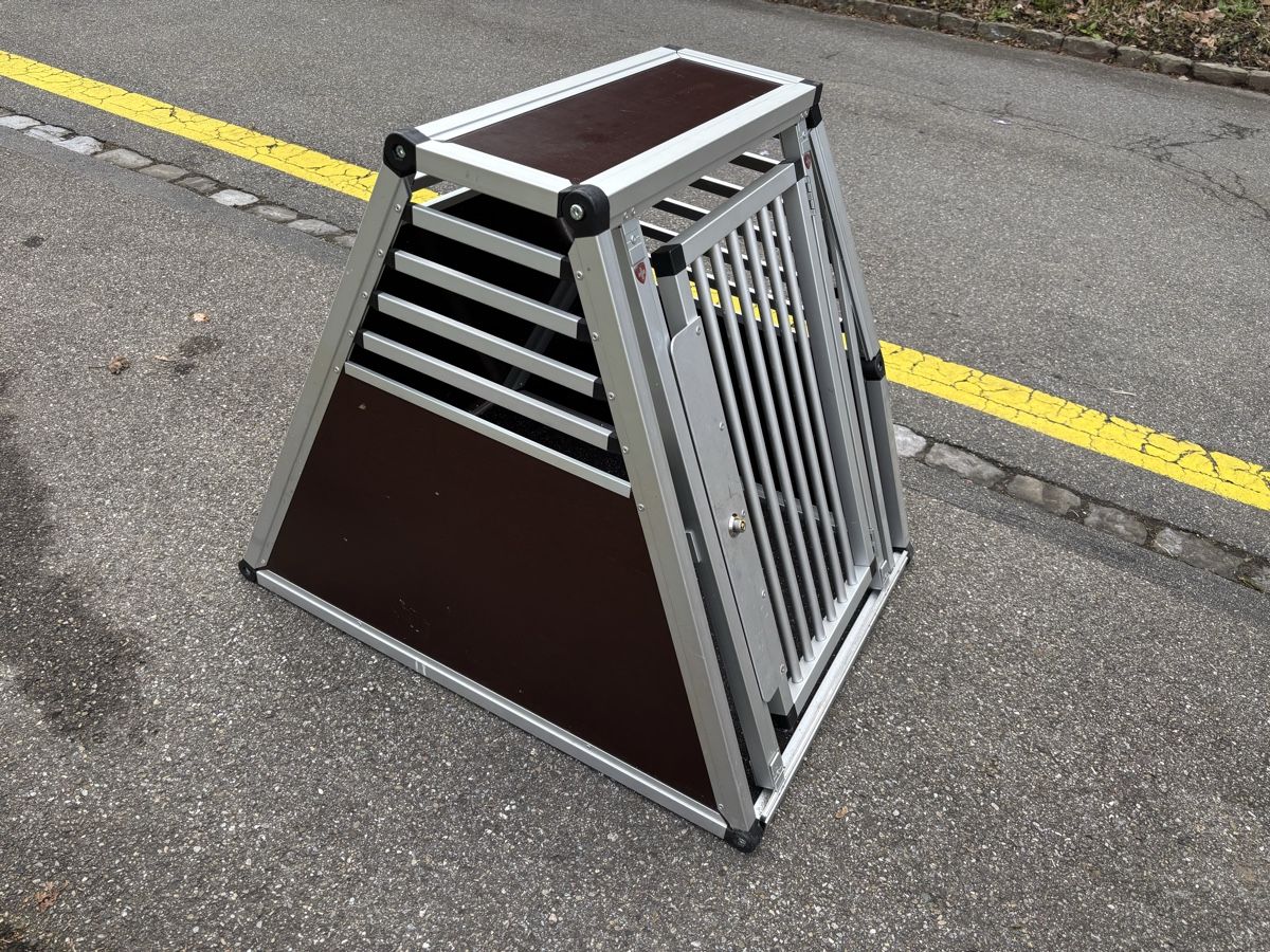 Cucce & Letti: Hundebox Hundetransportbox – Usato da Winterthur venduto da sutti02 1